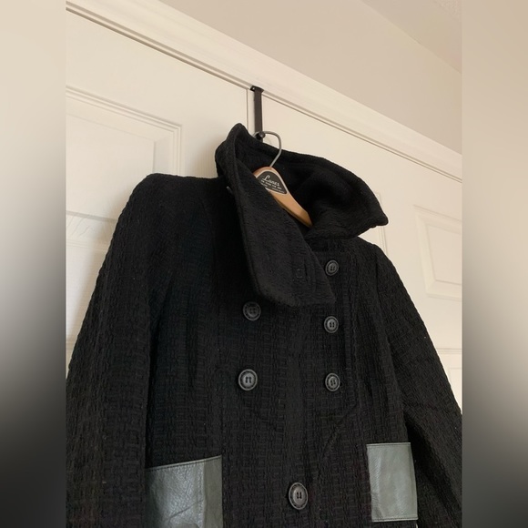 MACKAGE  BLACK WOOL COAT - Picture 4 of 10